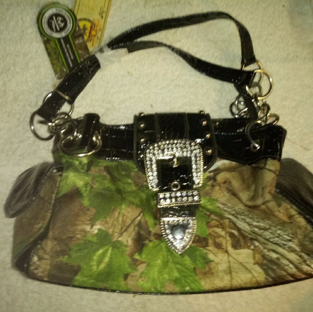 Brand new purse